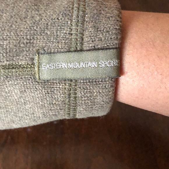 COPY - Men’s Eastern mountain sports sweater 2X - Picture 6 of 6